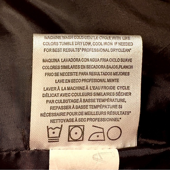 Ellen Tracy Brown Black Faux Fur Vest Size XS Gold Hardware Fitted Y2K Classy - Picture 15 of 16